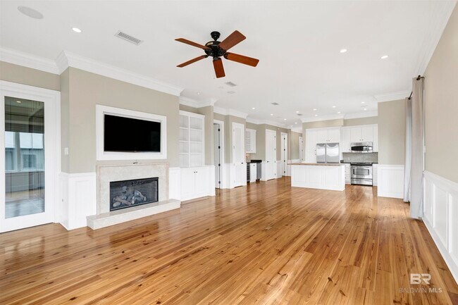 Building Photo - 32491 Water View Dr E