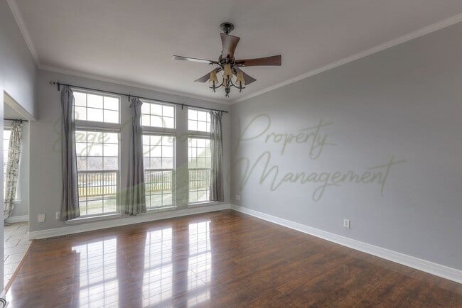 Building Photo - COMING SOON IN GRAIN VALLEY!!!