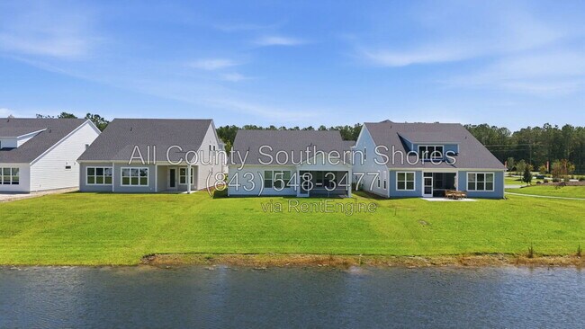 Building Photo - 3084 Claredon St