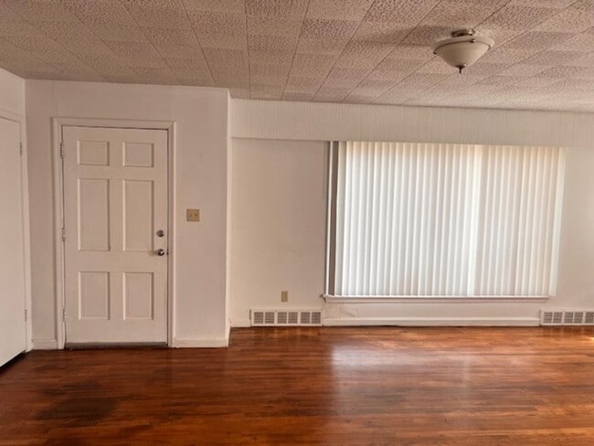 Building Photo - 2 Bed 1 Bath House in Scenic Parowan