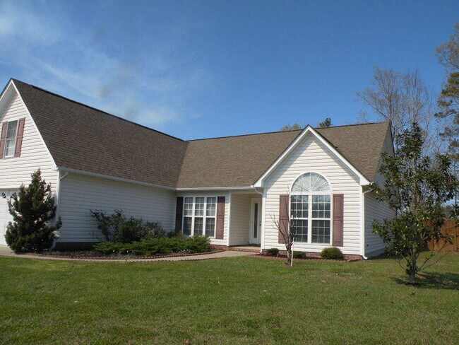 Building Photo - Home in Tucker Creek