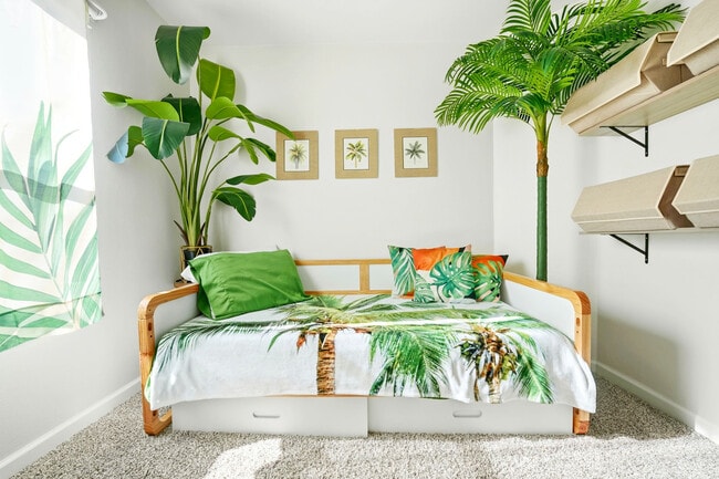 Building Photo - 11719 Spring Song Dr