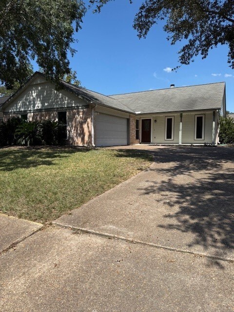 Primary Photo - 22702 Leedstown Ln