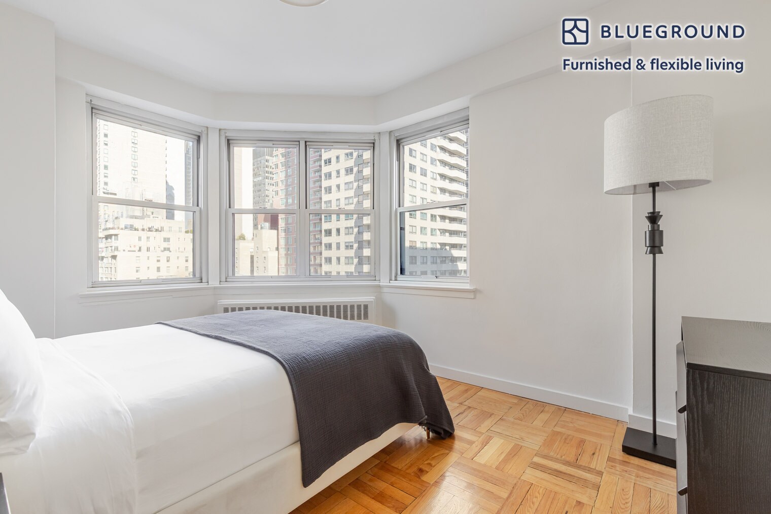 Building Photo - 300 E 46th St