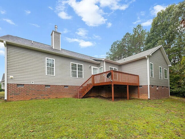 Building Photo - Build Equity While Leasing - Lease to Own