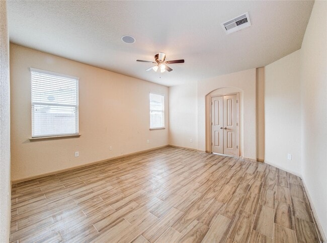 Building Photo - 22411 Albee Dr