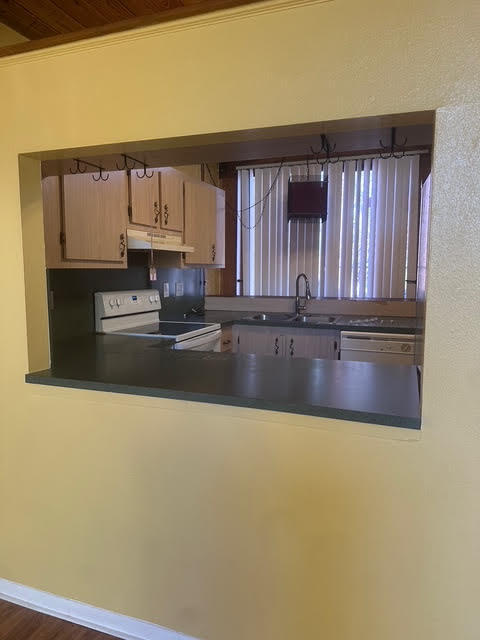 Building Photo - 6180 NW 34th Terrace