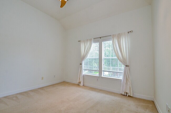 Building Photo - 12522 Aliso Bend Ln