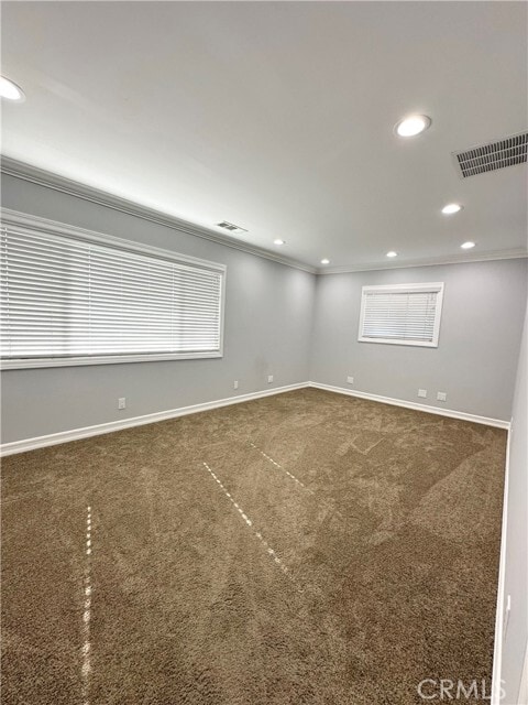 Building Photo - 528 E 238th Pl