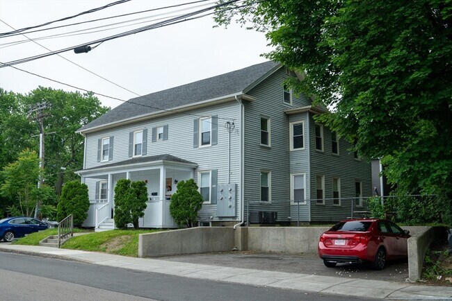 Building Photo - 6-8 Claflin St