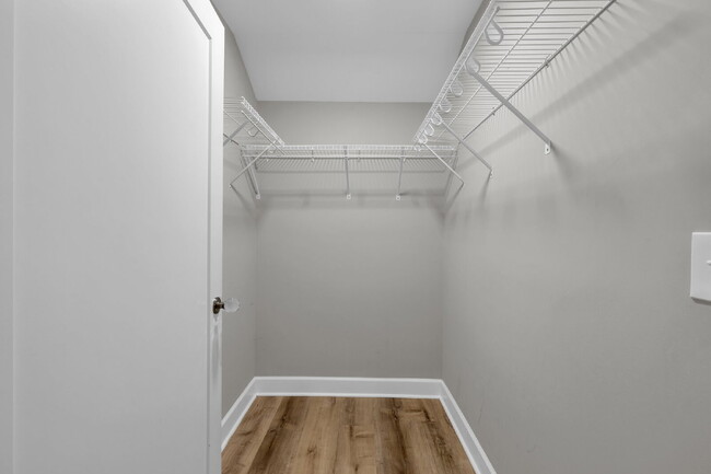 Building Photo - Charming Stuart Heights Home – Spacious, S...