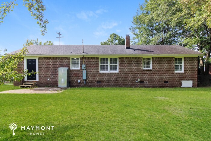 Building Photo - 1513 Omega Dr