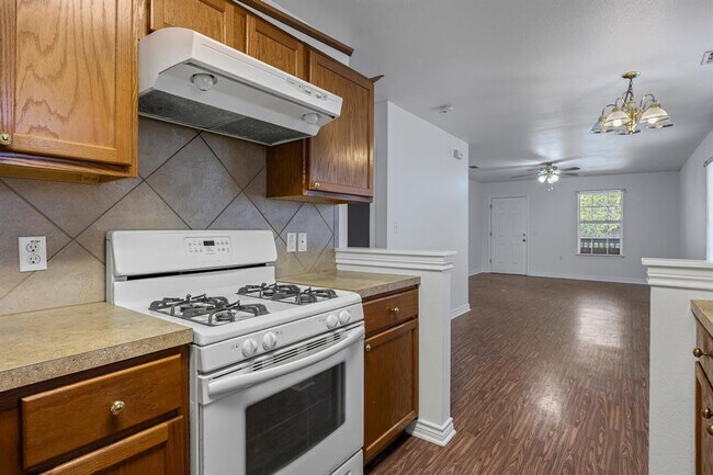 Building Photo - 6109 Club Terrace