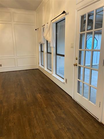 Building Photo - 2900 Sweet Briar St