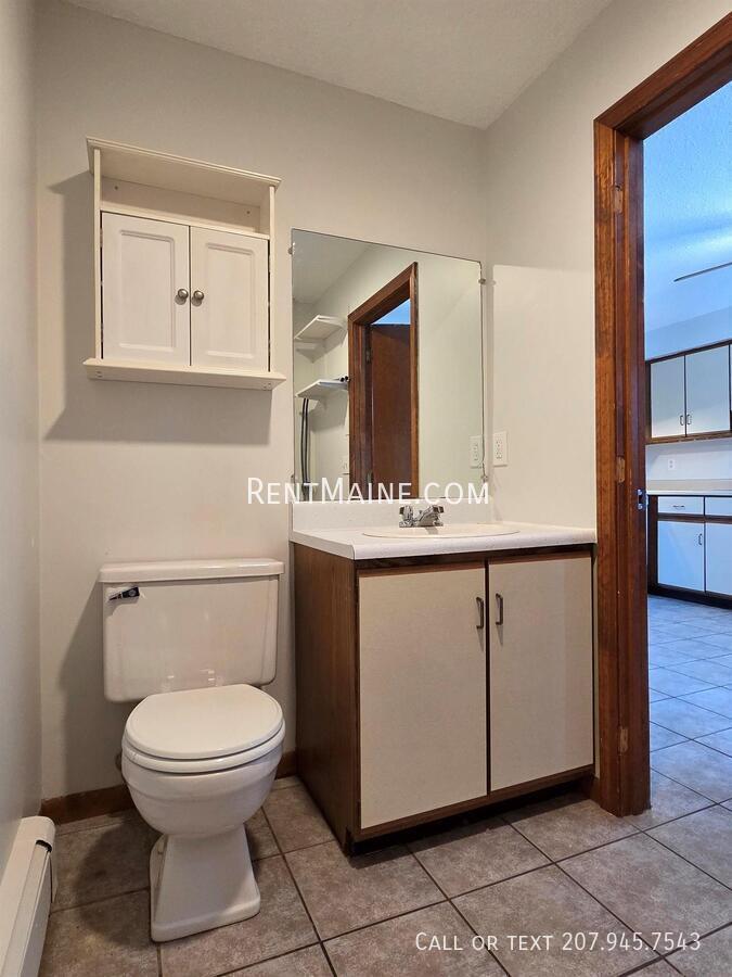 Building Photo - 2 Hartley St