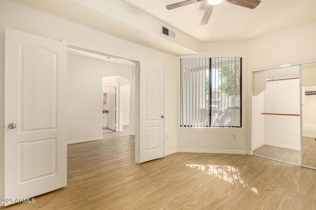 Building Photo - 6900 E Princess Dr