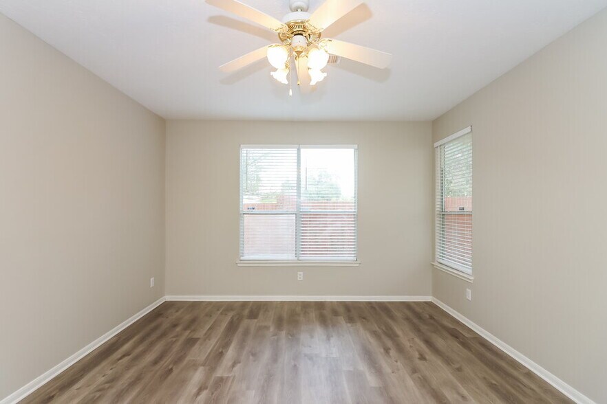 Building Photo - 3607 Burning Palms Ct