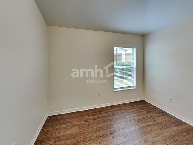 Building Photo - 12606 Adventure Dr