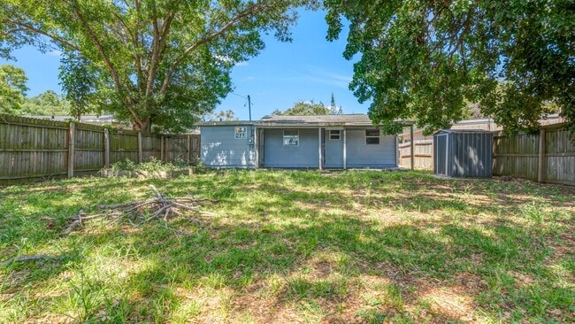 Building Photo - Charming 2bed/1bath Home in Tyrone/St Pete...