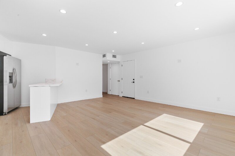 Building Photo - 10939 Christine Way