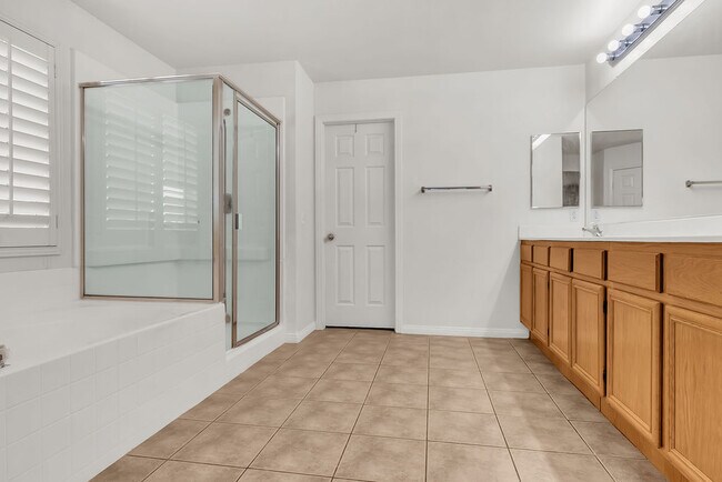 Building Photo - 26819 Rancho Serena St