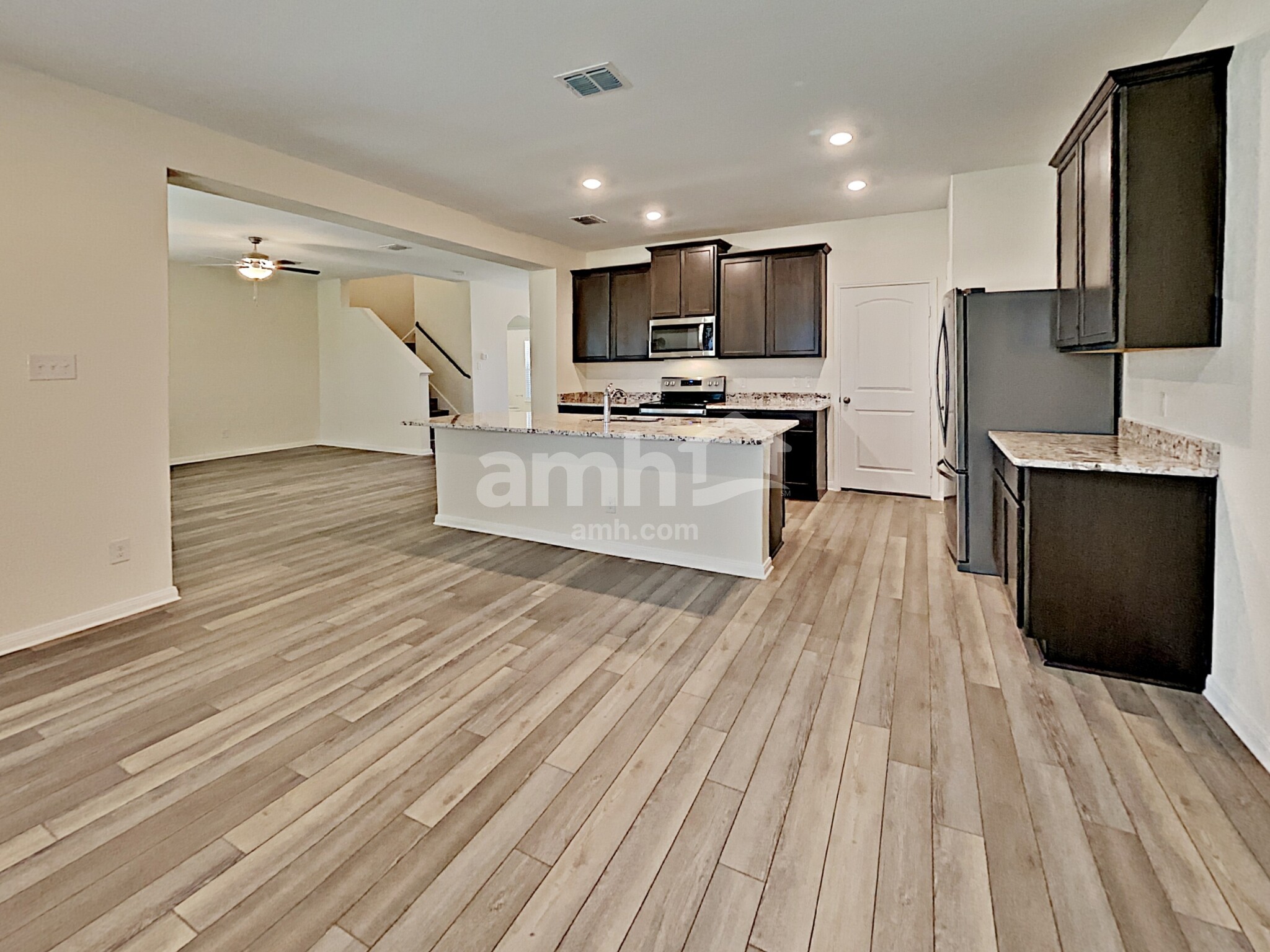 Building Photo - 7906 Cactus Plum Dr