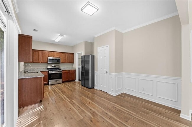 Building Photo - 2626 Fresian Ct NE