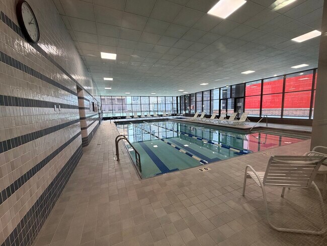 Building Photo - 211 E Ohio St