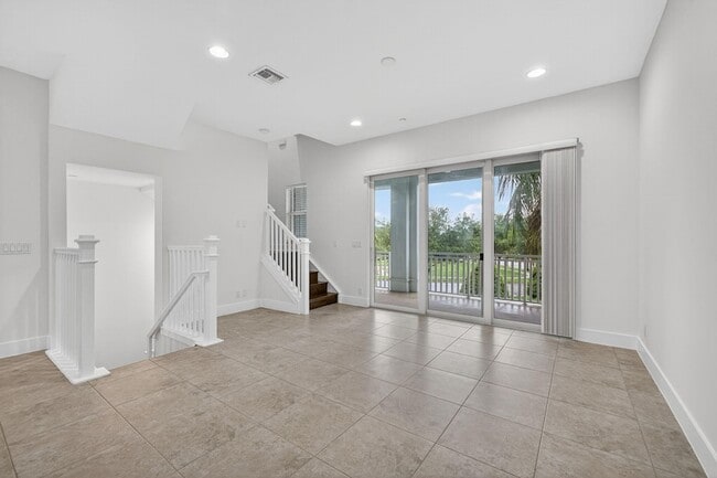 Building Photo - 7089 Edison Pl