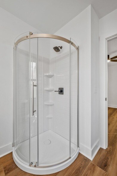 Building Photo - 223 Cumberland Dr