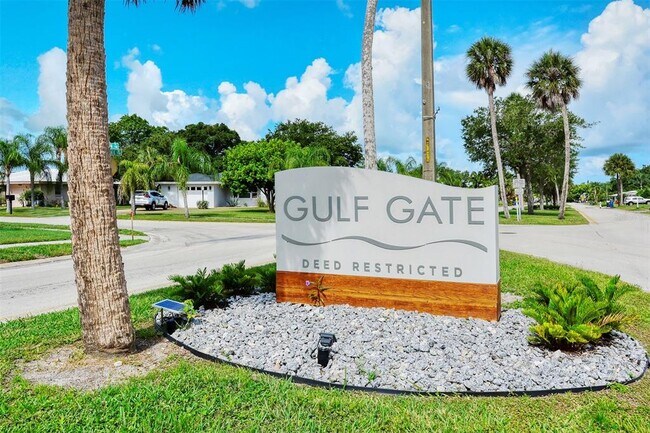 Building Photo - 2512 Post Rd