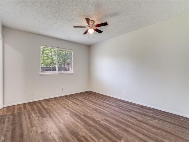 Building Photo - 1108 Briar Ct