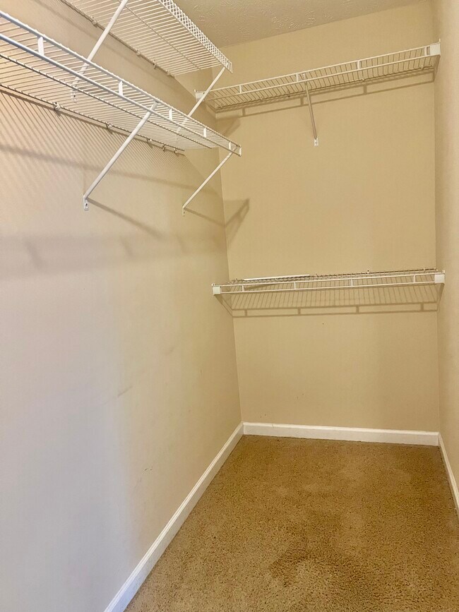 Building Photo - 2118 Erin Lane