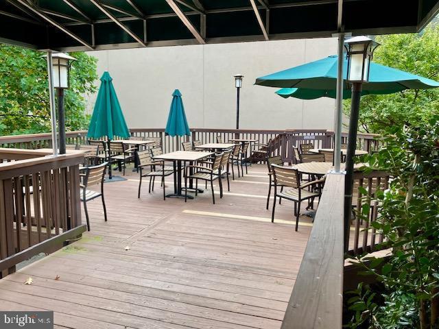 Building Photo - 5902 Mt Eagle Dr