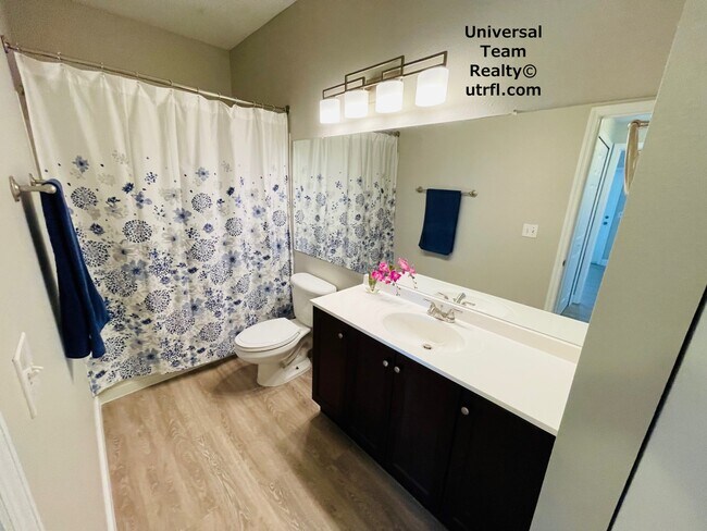 Building Photo - 11480 Villa Grand