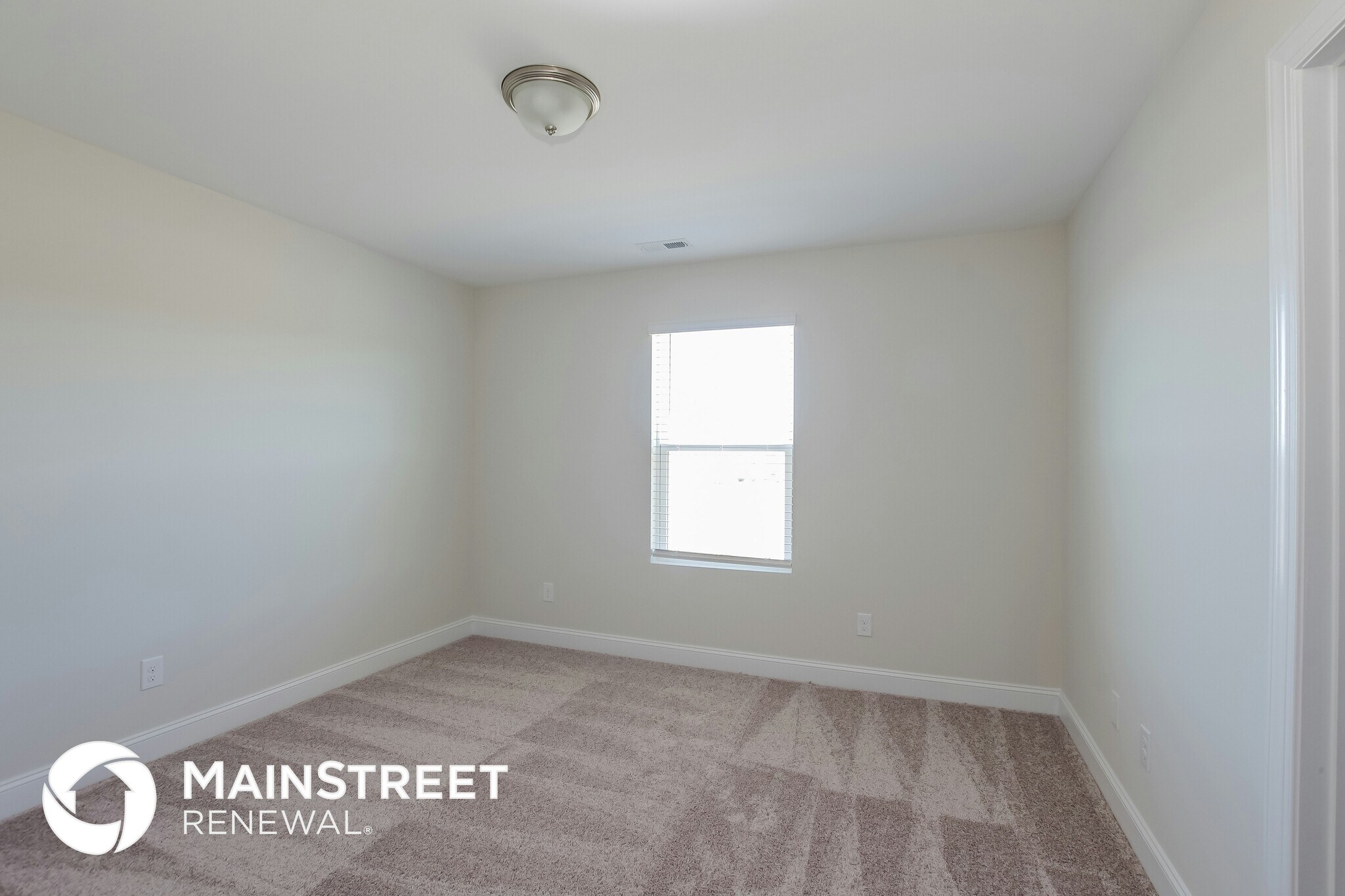 Building Photo - 2139 Vecchio Dr