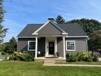 Building Photo - 1752 Parsons Ln