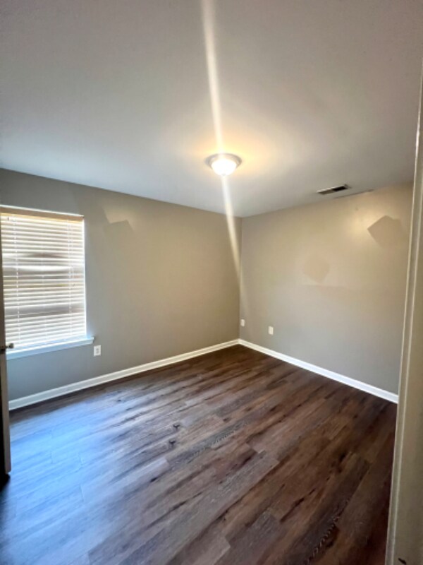 Building Photo - 118 Cove Landing