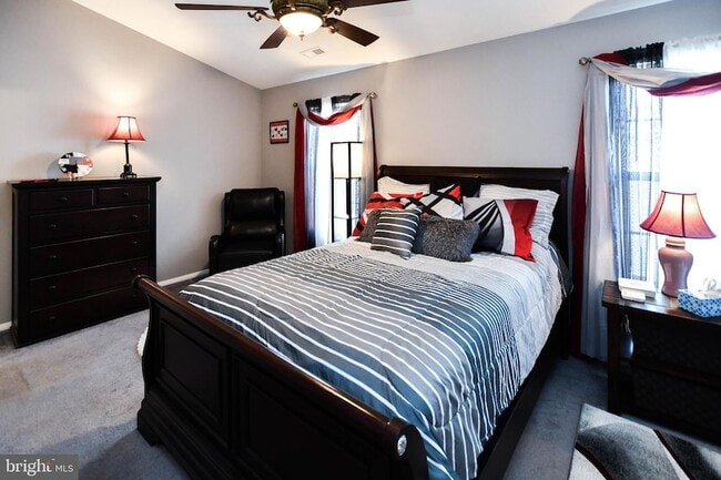 Building Photo - 9466 Sea Breeze Ct