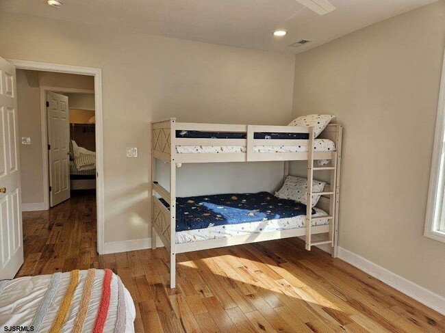 Building Photo - 27 S Little Rock Ave