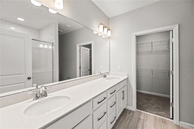 Building Photo - 1363 Mount Royal Dr