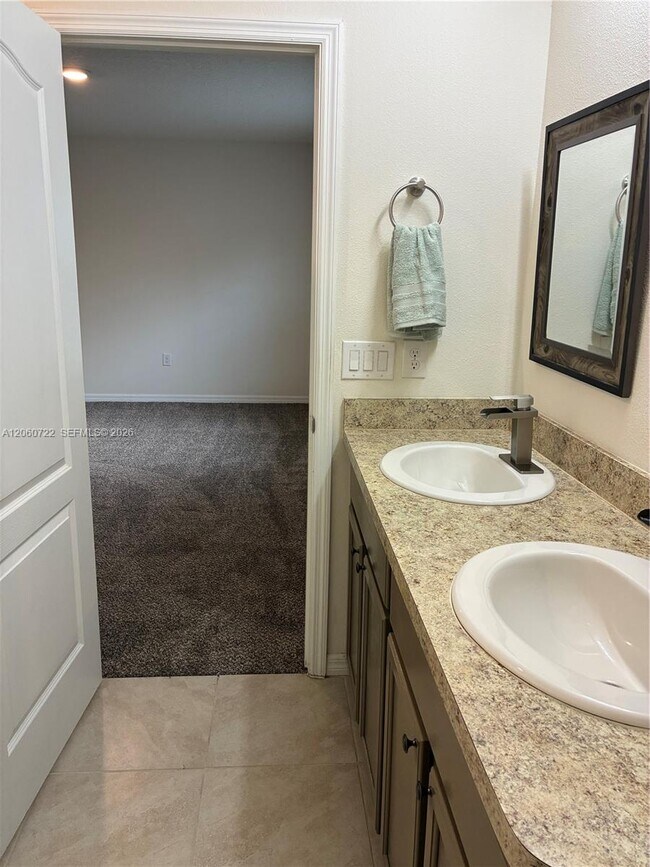 Building Photo - 1612 Primo Ct