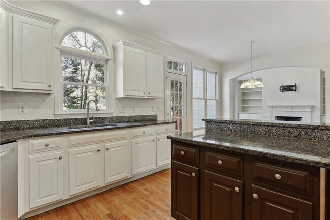 Building Photo - 315 Commons Gate Ct