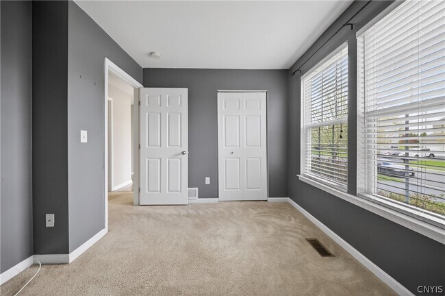 Building Photo - 5472 Alfreton Dr