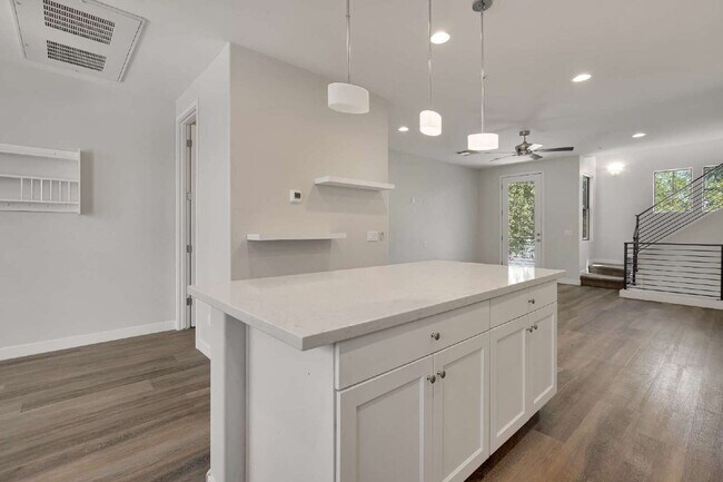 Building Photo - Sophisticated Camelback Corridor Tri-Level Townhome now available!