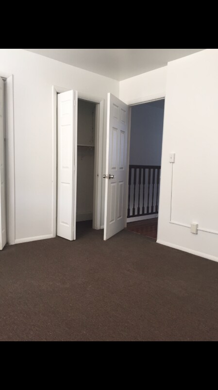 Building Photo - 430 Chambers Ave