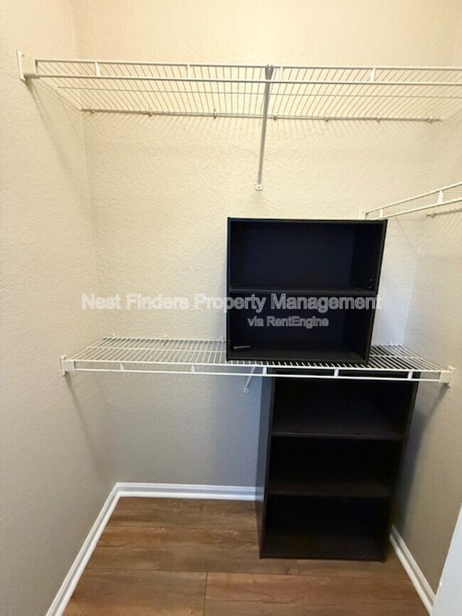 Building Photo - 8539 Gate Pkwy W