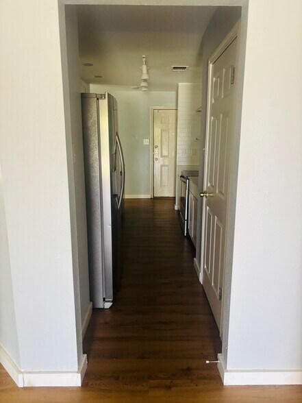 Building Photo - 13020 Oconnor Cv