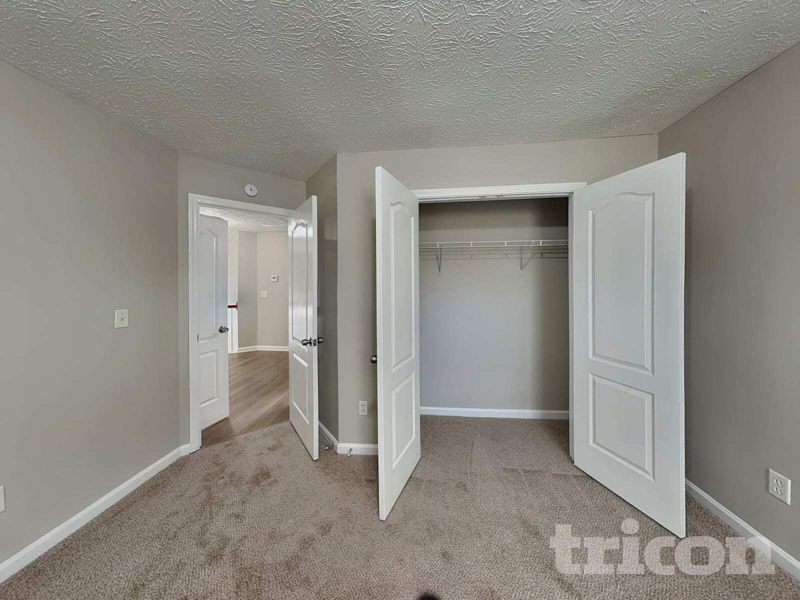 Building Photo - 11906 Fairway Overlook