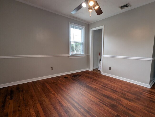Building Photo - 7514 Greengate Dr
